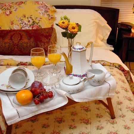 East Marion Arbor View House Bed And Breakfast المظهر الخارجي الصورة